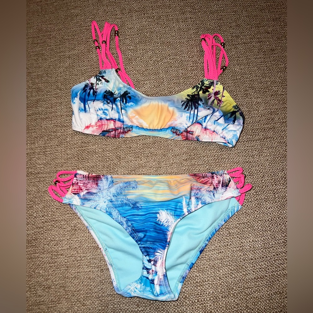 Hobie swimsuit size Medium